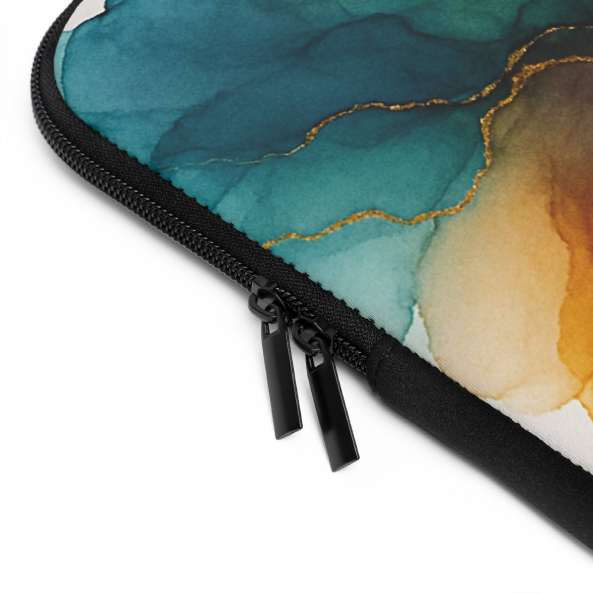 Brittany Rose — Colección Artisan Luxe 2025 — Funda para portátil