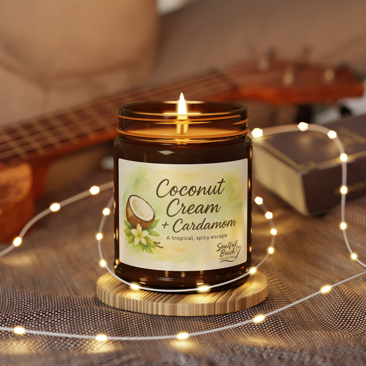 Vela de Soja de Crema de Coco y Cardamomo — Frasco Ámbar (Varios Tamaños)