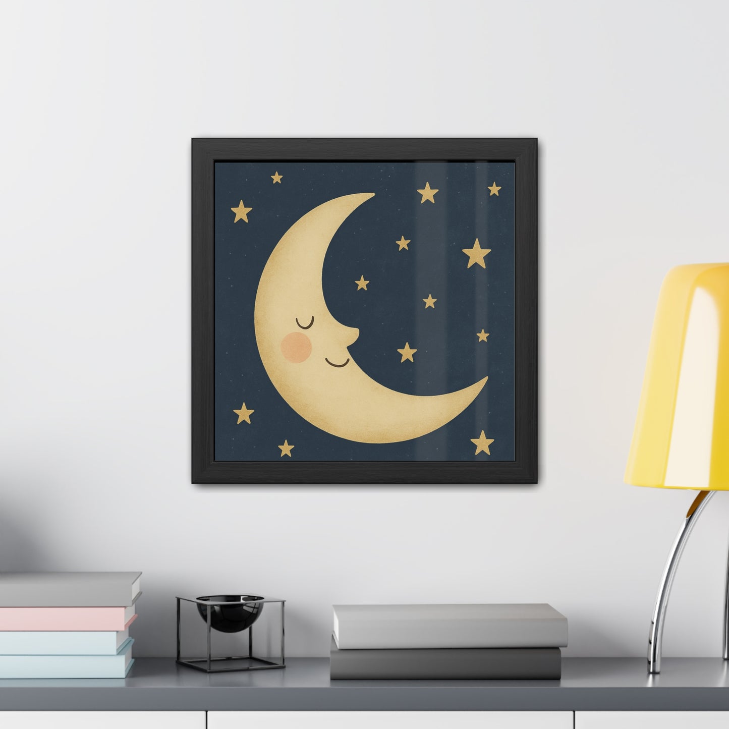 Póster Enmarcado A la Luna y las Estrellas — Arte Mural de Guardería Sueños Celestiales "Luna Sonrojada"