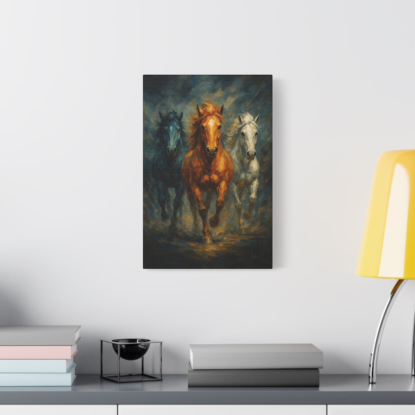 Arte de pared en lienzo mate "Caballos corriendo" — Pintura de trío dramático, estirado 1.25"